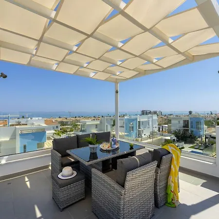 Villa Lifestyle Mylos 9 *